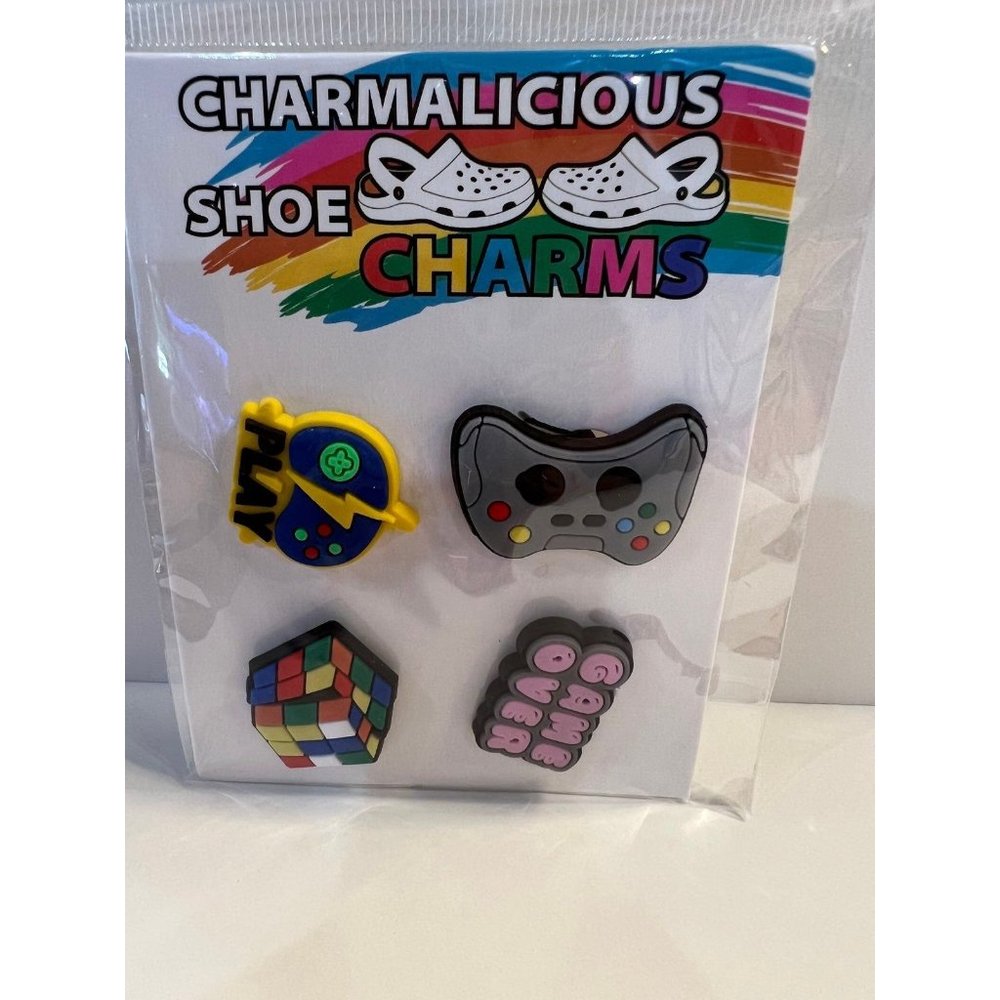 NWT Charmalicious Charms 4 pack‎